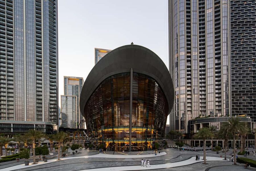 Dubai: Burj Khalifa Level 124, 125 with Dubai Opera Tour - Choosing the best time for the Burj Khalifa