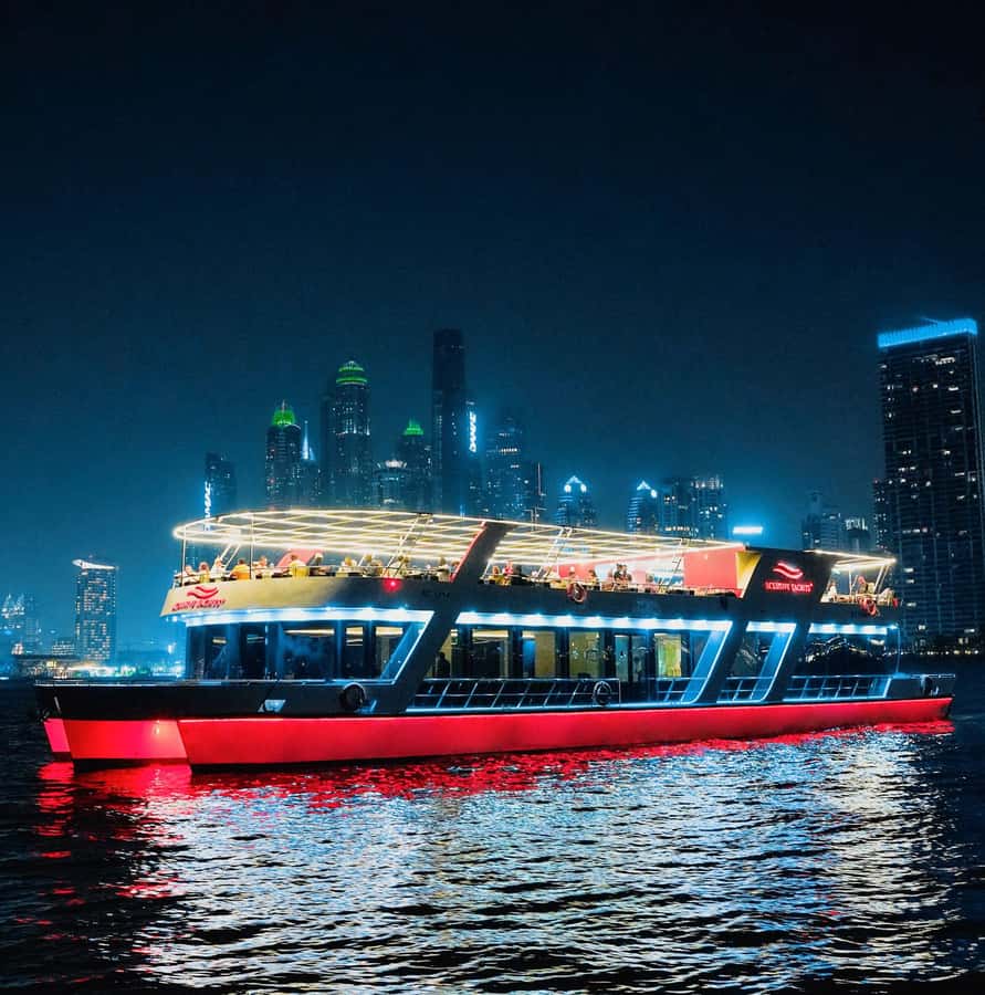 Dubai: Sunset or Dinner Cruise with Live Music & Open Bar - Boarding at Xclusive Yachts