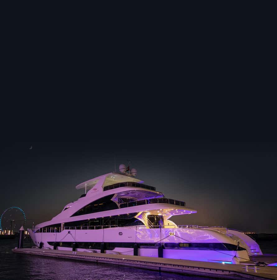 Dubai: Superyacht Experience with Live Music & Drinks - Swimming, sunbeds, and the quiet side of the yacht