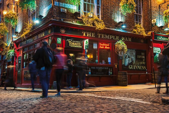 Dublin Irish Musical Pub Tour - The history lesson works best when it stays light