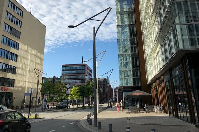 Elbe Philharmonic Hall, HafenCity and Speicherstadt tour - HafenCity: a port district being rebuilt