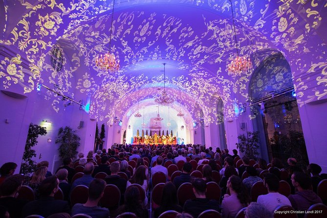 Evening at Schönbrunn Palace Vienna: 3-course Dinner and Concert - The three-course dinner near the palace