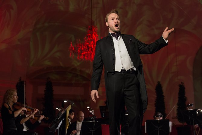Exclusive Evening at Schönbrunn Palace: After-Hours Audiotour, Dinner, Concert - Why this Vienna evening works so well