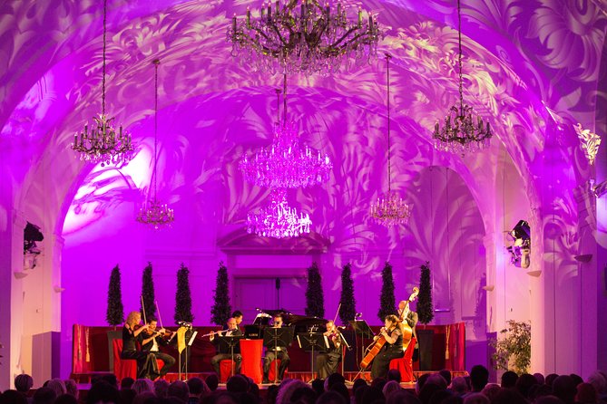 Exclusive Evening at Schönbrunn Palace: After-Hours Audiotour, Dinner, Concert - Timing, clothing, and practical planning