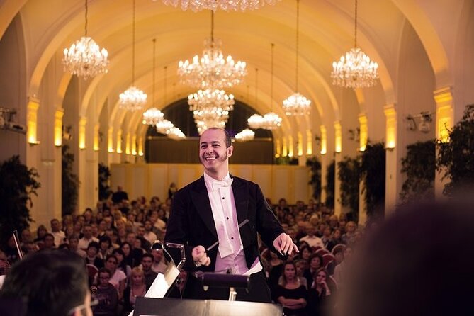 Exclusive Evening at Schönbrunn Palace: After-Hours Audiotour, Dinner, Concert - Inside the palace: imperial rooms without the daytime crush