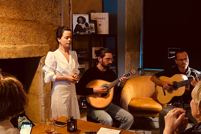 Fado Concert with Welcome Drink - Why the Acoustics and Seating Matter