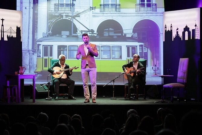 Fado in Chiado - Live Show in Lisbon on Stage for over 15 Years - Why the central Chiado location works well