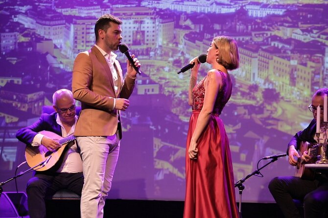 Fado in Chiado - Live Show in Lisbon on Stage for over 15 Years - What happens during the 50-minute performance