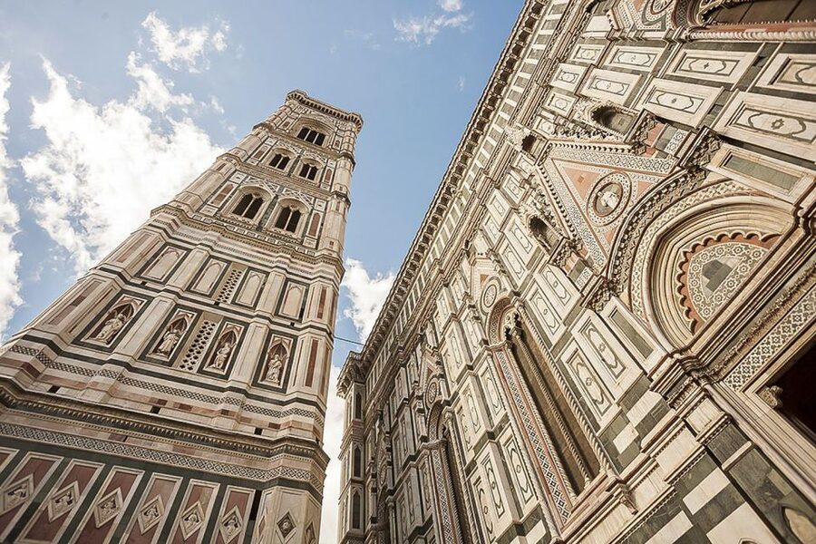 Florence Duomo, Baptistery & Opera Museum Audioguided Tour - Languages and the role of the guide