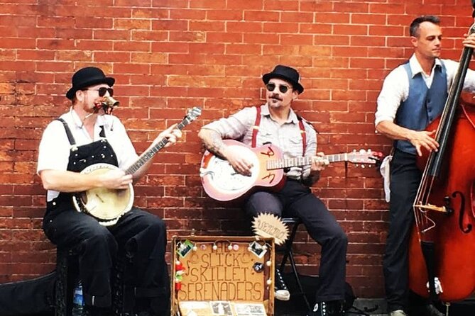 French Quarter Shrimp Boil & Live Music - The Gulf shrimp boil is the main event