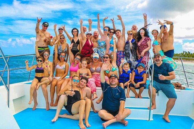 From Punta Cana: Party Boat + Snorkeling Live Music Drink Open B - A four-hour party boat with real water time