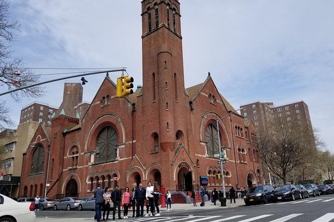 Gospel Mass in Harlem. - The Apollo Theater and Harlem’s Music Story