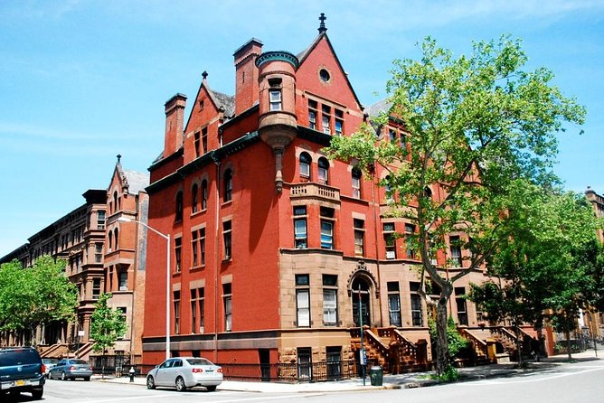 Harlem Gospel and Brunch Guided Tour - Walking from Powell’s statue to Hotel Theresa