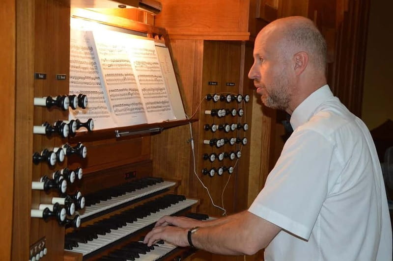 Hévíz: Majestic Sounds Organ Concert at the Blue Church - Key points at a glance