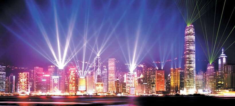 Hong Kong: Victoria Harbor Symphony Unlimited Drink Cruise - Boarding, seating, and the one-hour route