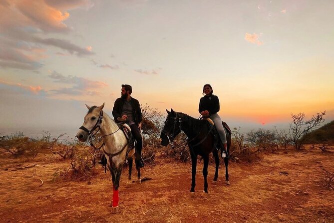 Horseback Ride in Guanajuato with Live Music and Food - A horseback ride with a soundtrack