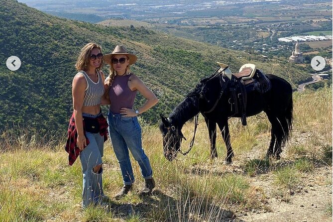 Horseback Ride in Guanajuato with Live Music and Food - Horses that suit beginners