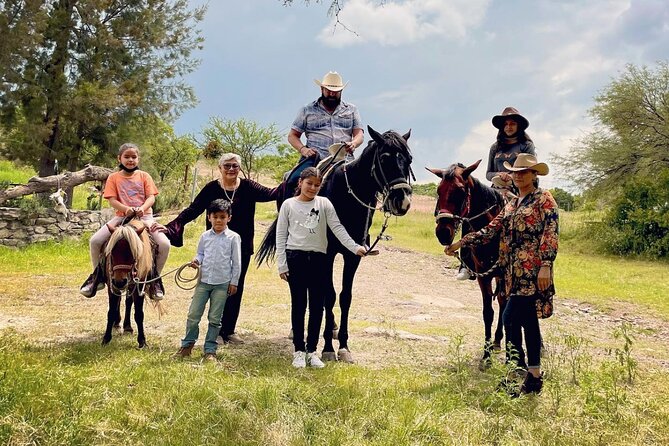 Horseback Ride in Guanajuato with Live Music and Food - What the vaquero theme adds
