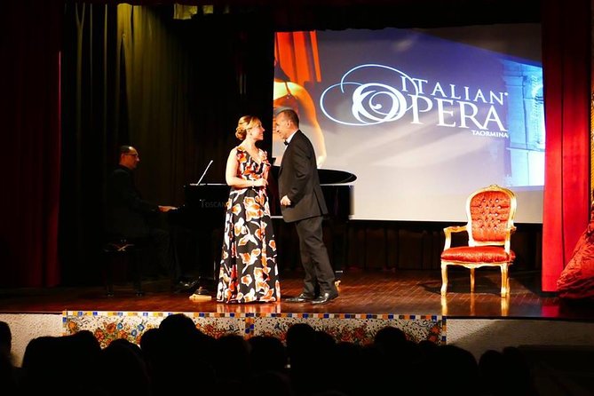 Italian Opera in Taormina - What happens during the evening