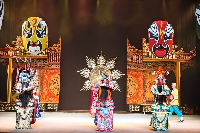 Jinjiang Theater:Eight-Face Changing-Legendary Sichuan Opera - Rolling Lanterns, Drums, and Moving Bodies
