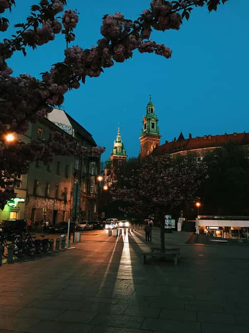 Krakow: Chopin Concert by Candle Glow - Finding the Bernardine Monastery