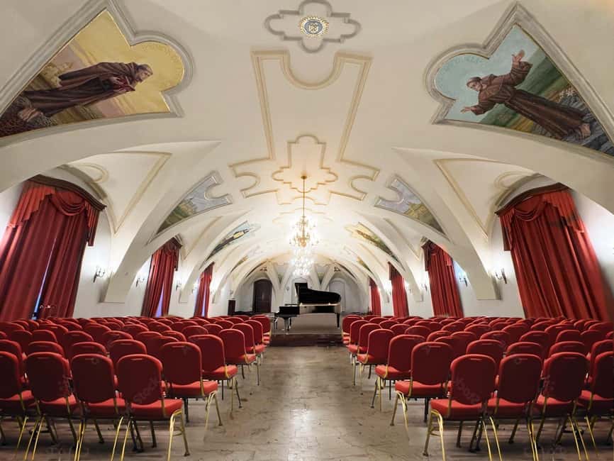 Krakow: Frédéric Chopin Classical Music Candlelight Concert - What happens during the one-hour program
