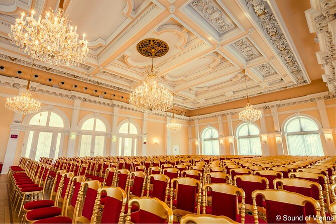 Kursalon Vienna: Strauss and Mozart Concert With Dinner - Should you book the Kursalon dinner and concert?
