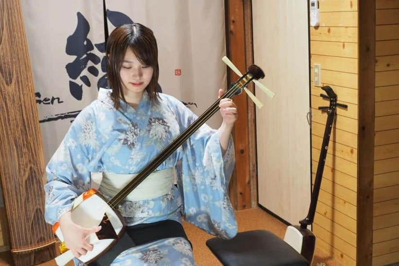Kyoto: Japanese Koto & Shamisen Concert and Koto Class - Classical pieces, modern sounds, and original music
