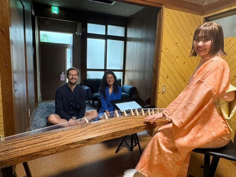 Kyoto: Traditional Concert at Townhouse or Bathhouse - The performers and the tone of the evening