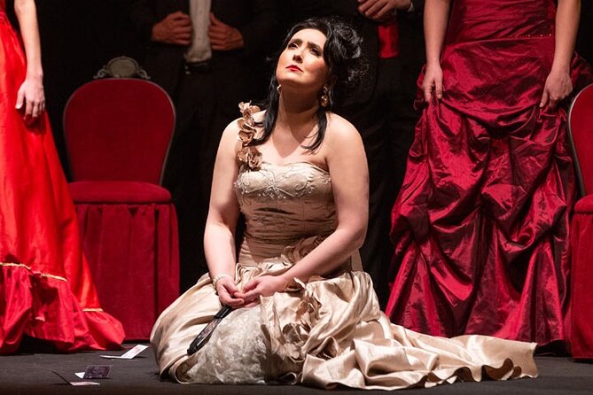 La Traviata The Original Opera by Giuseppe Verdi - Who will enjoy this most