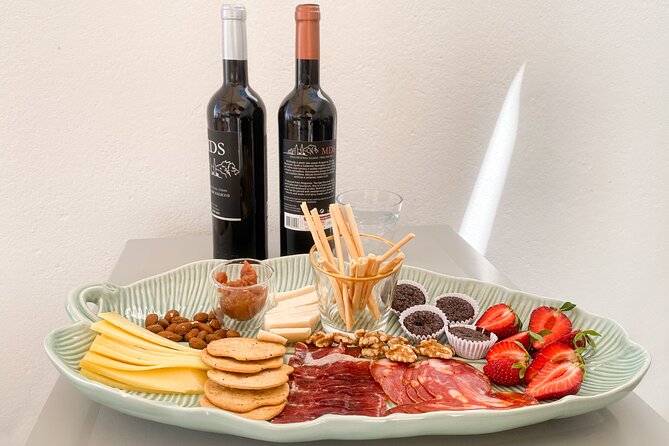 Lagos, Portimão & Carvoeiro: Wine Tasting, Tapas & Music Tour - Why this Algarve tasting feels different