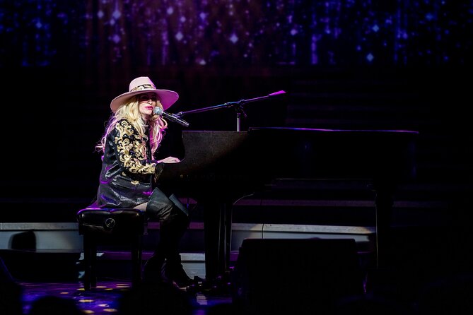 Legends in Concert Branson Missouri - Live music, dancers, costumes, and comic relief