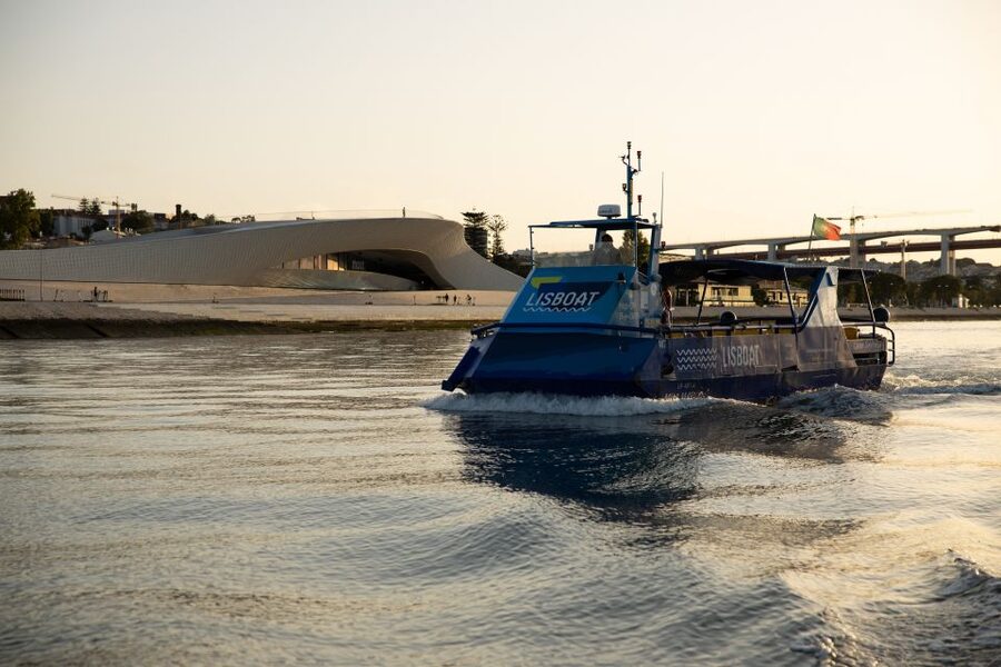 Lisbon: Boat Cruise with Live Fado Performance and a Drink - Practical details that matter