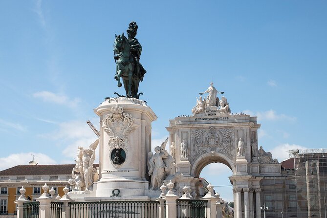 Lisbon Capital of Fado - Private Tour with Dinner - What the $362.95 price really covers