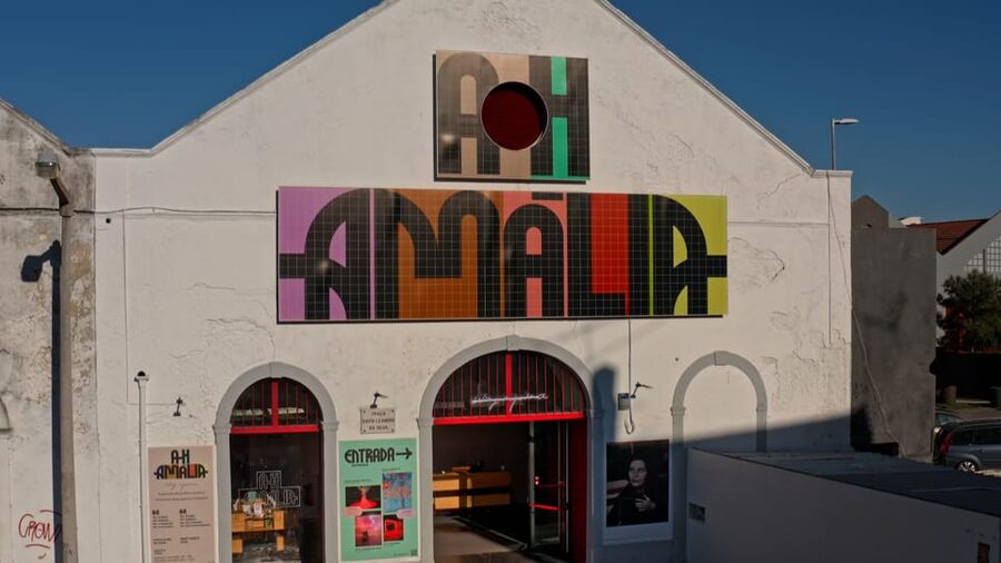 Lisbon: Experience the Queen of Fado at AH AMÁLIA - A Life-Sized Hologram of Portugal’s Fado Queen