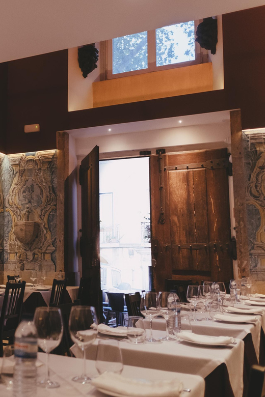 Lisbon: Fado Night with Dinner in a Typical Fado House - Portuguese food and the cost of drinks