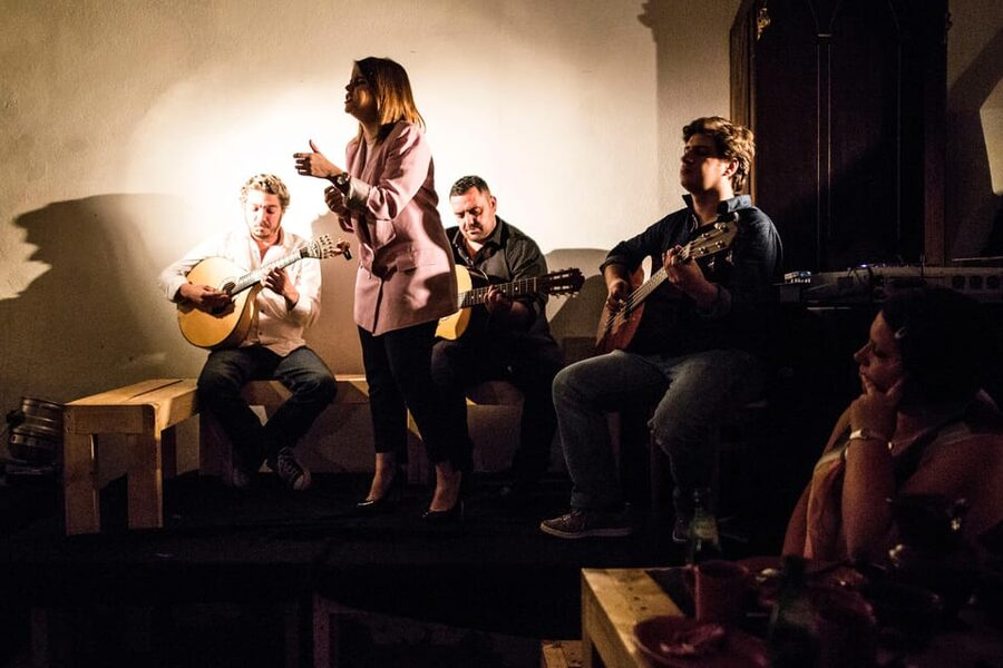 Lisbon : Food & Fado Tour - Stop One: A Portuguese Delicatessen and Its Wine Pairings