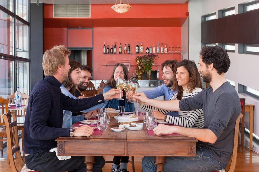Lisbon : Food & Fado Tour - Who Should Book This Lisbon Evening