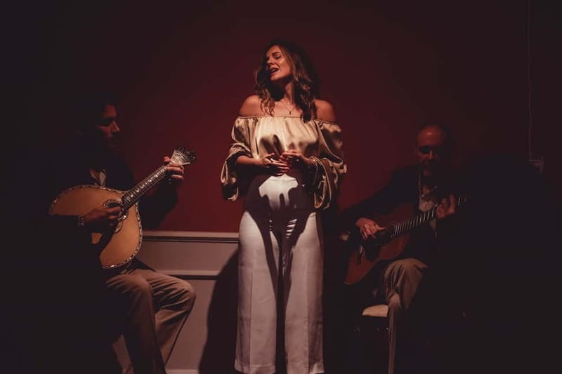 Lisbon: Live Fado Show with Port Wine at Lisboa em Fado - Port wine, juice, and the value of the ticket