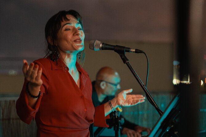Lisbon: Rooftop Wine Tasting with Live Traditional Fado - How the wine tasting works