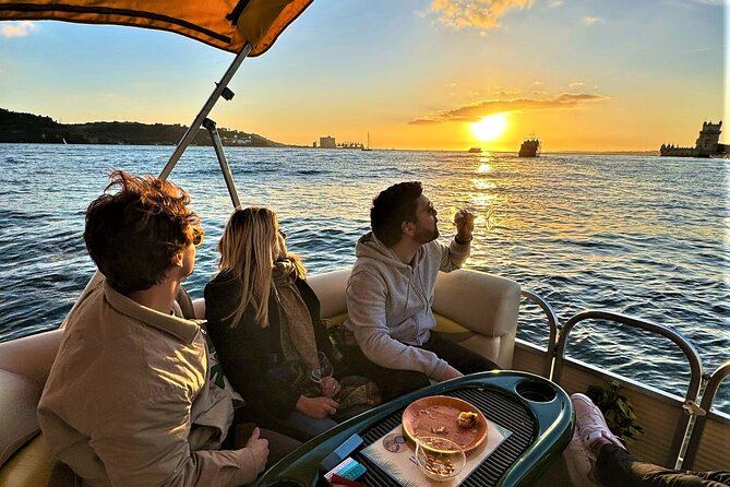 Lisbon Sunset Experience: Cruise, Wine and Live Music by the Capt - Jerónimos Monastery and Portugal’s sea age