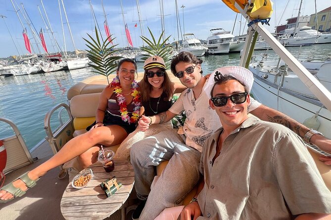 Lisbon Sunset Experience: Cruise, Wine and Live Music by the Capt - The Discoveries Monument and its compass rose
