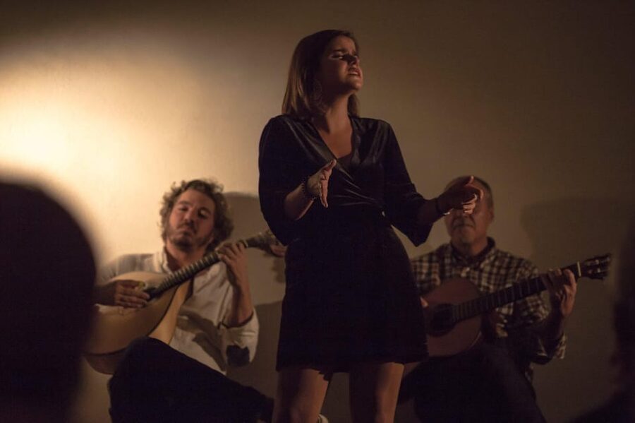 Lisbon: Tapas & Drinks with Fado Live Performance - Practical details before you book