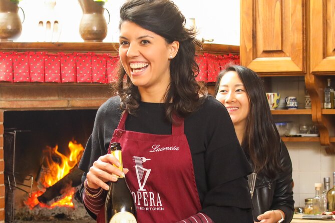 Live Opera Concert and Wine Tasting in Florence - Live opera as the evening’s centerpiece