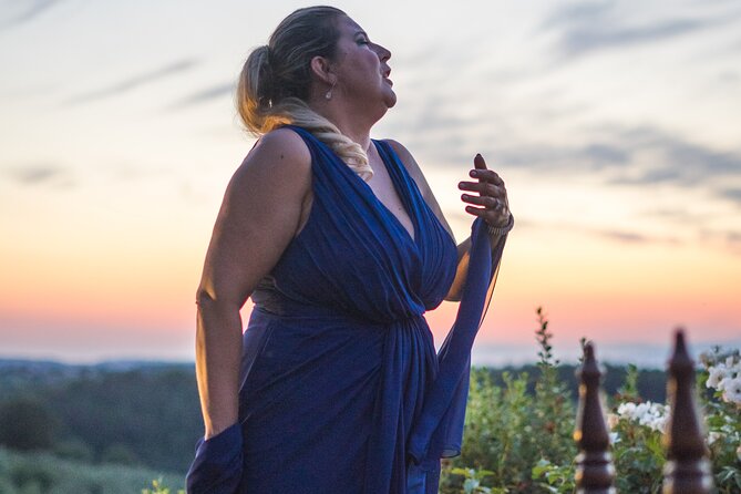 Live Opera Concert and Wine Tasting in Florence - The homemade liqueur and the final note
