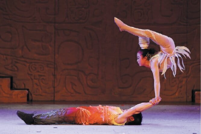 Liyuan Theatre Peking Opera Ticket - Small details that make the night easier