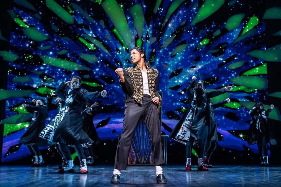 London's West End: Ticket to MJ The Musical - Age rules, effects, and theatre etiquette