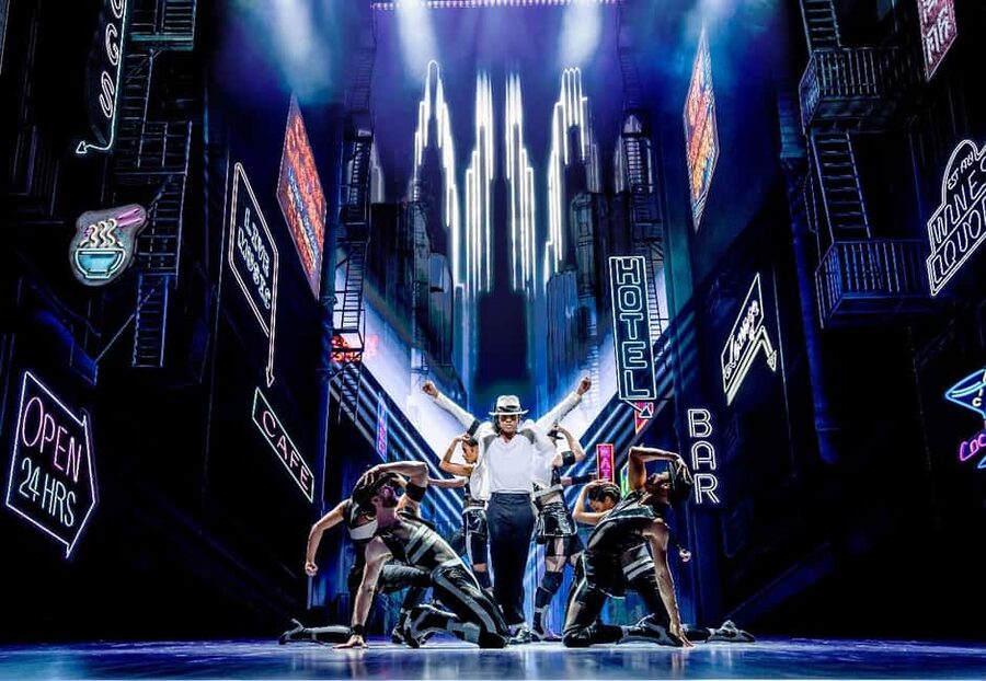 London's West End: Ticket to MJ The Musical - The music: familiar songs with a stage story