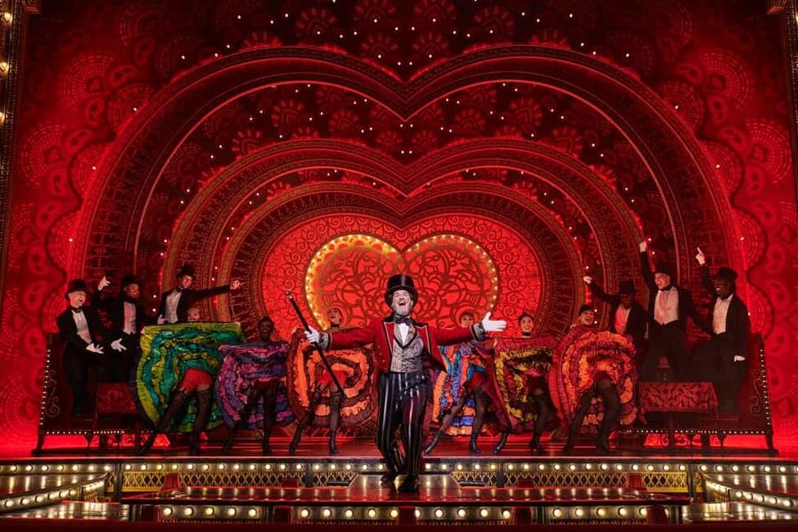 London's West End: Ticket to Moulin Rouge! The Musical - What the Piccadilly Theatre adds to the night
