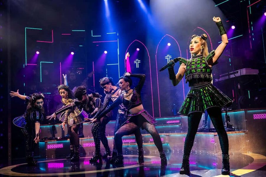 London's West End: Ticket to SIX the Musical - Your ticket and arrival plan